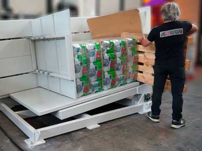 High-quality pallet upender for efficient pallet handling